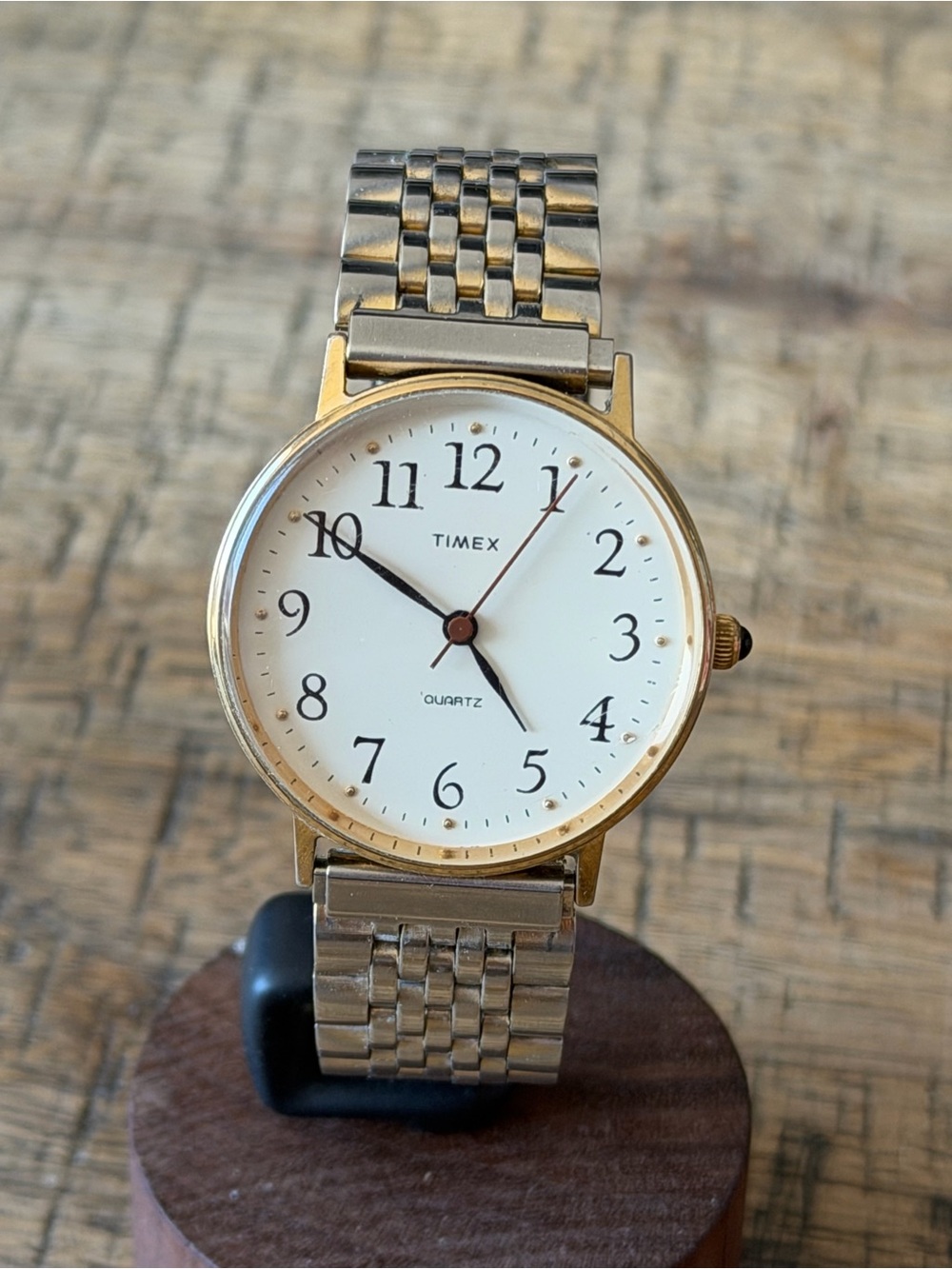 Vintage Timex Two-Tone Quartz Watch 33mm | Silver Bracelet